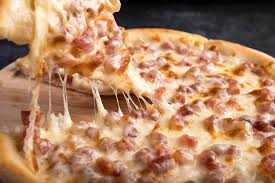 Pizza aux saucisses
